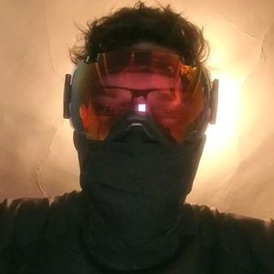 Meet your Posher, Julio